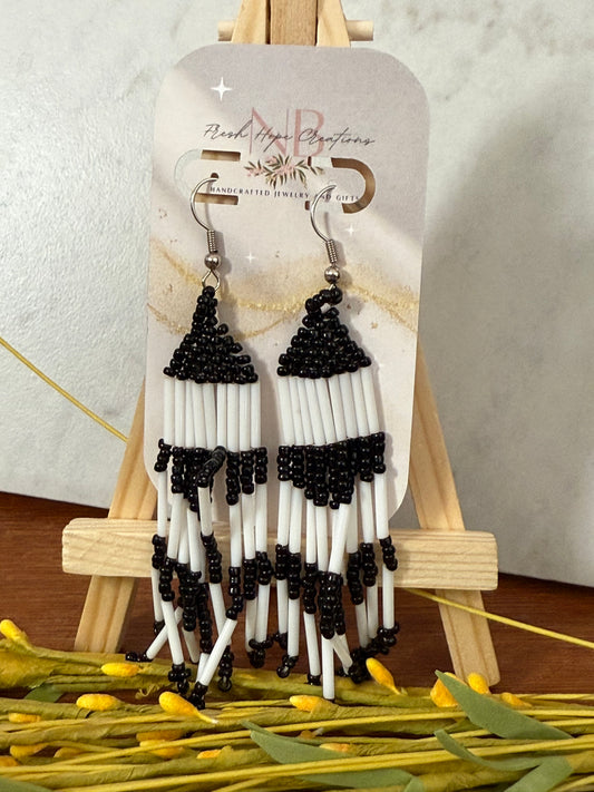 “Beads are Dancing” Earring Collection
