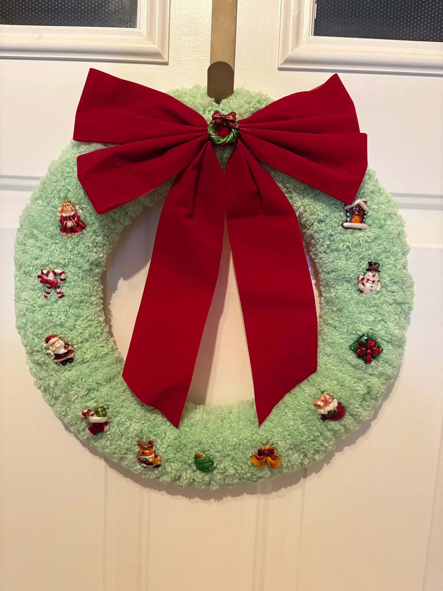 Yarnie Wreaths: Christmas Collection