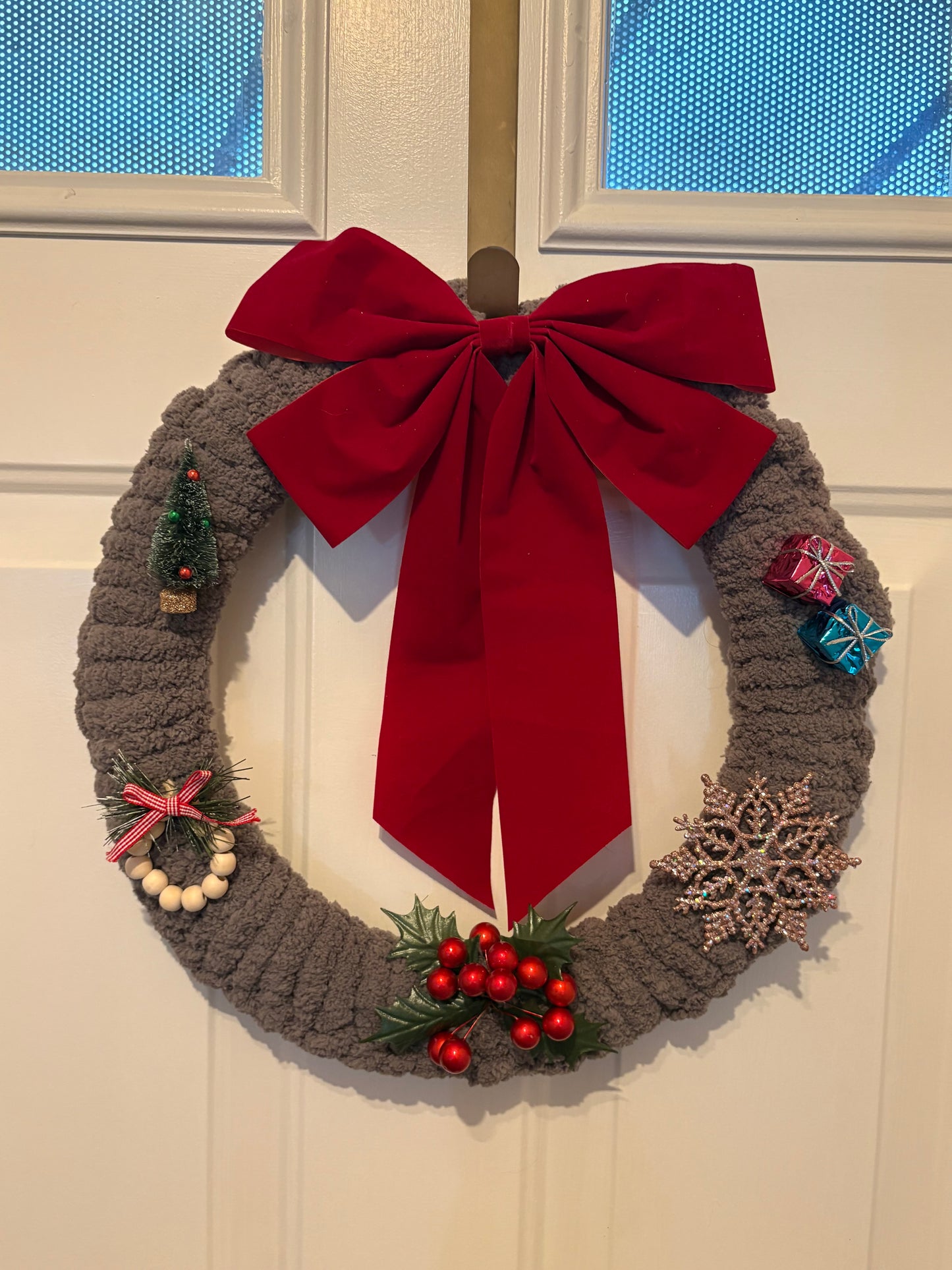 Yarnie Wreaths: Christmas Collection