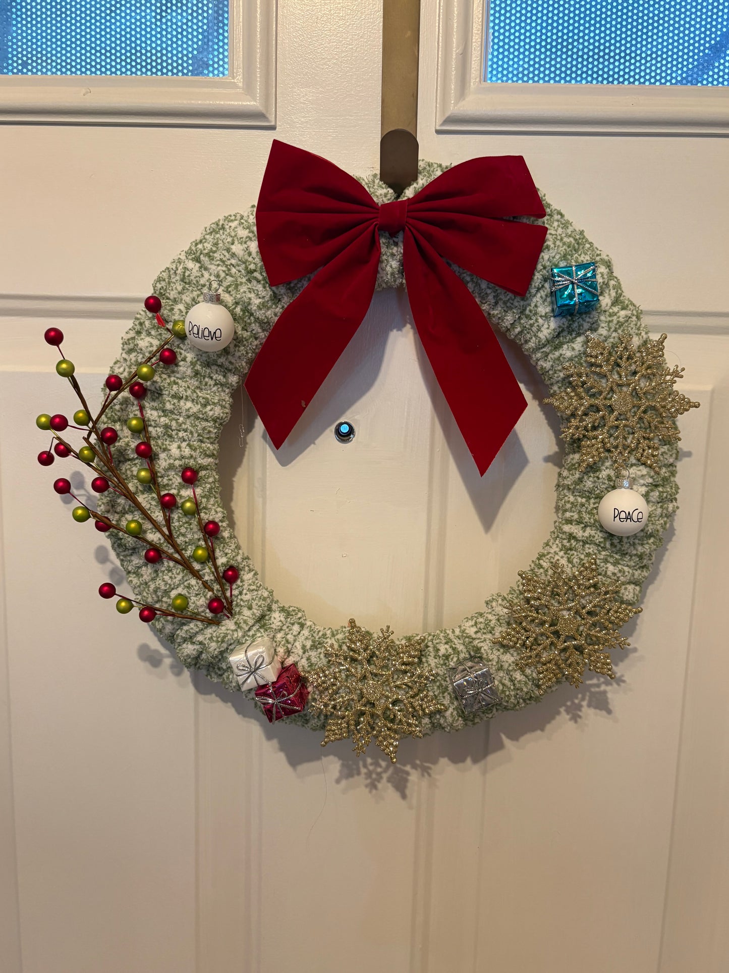 Yarnie Wreaths: Christmas Collection